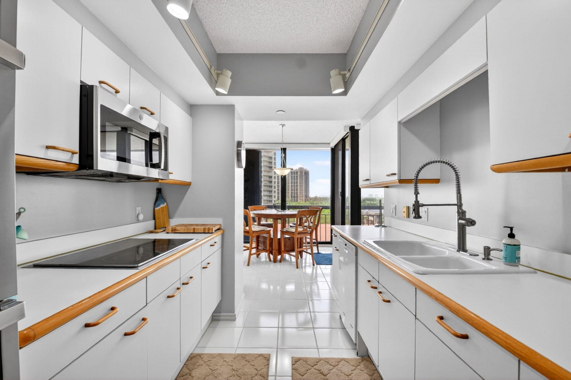 4100 N Ocean Drive, Unit 604, Singer Island, FL 33404 Photo