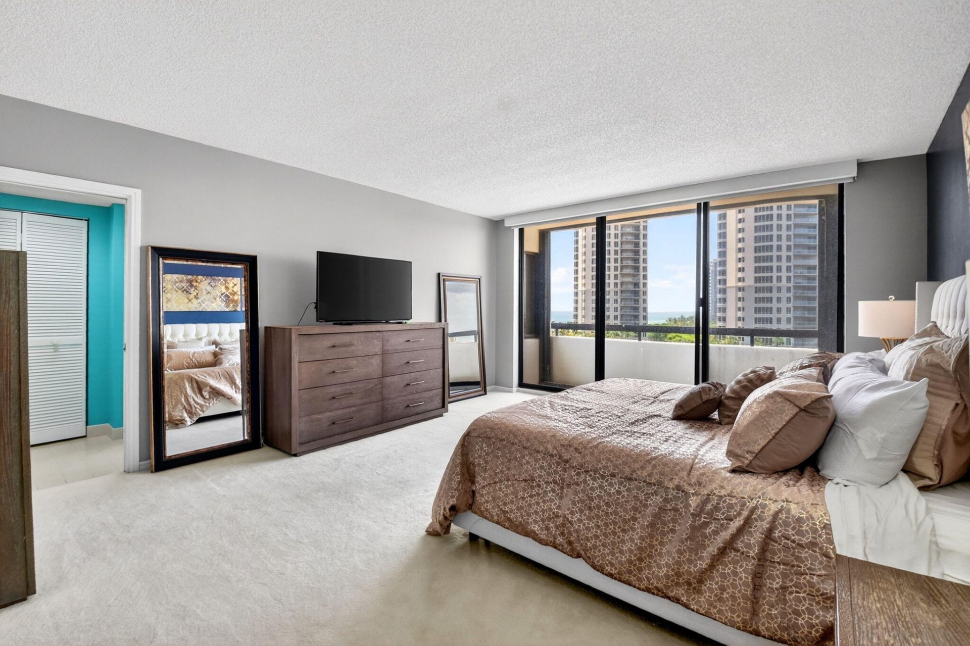 4100 N Ocean Drive, Unit 604, Singer Island, FL 33404 Photo