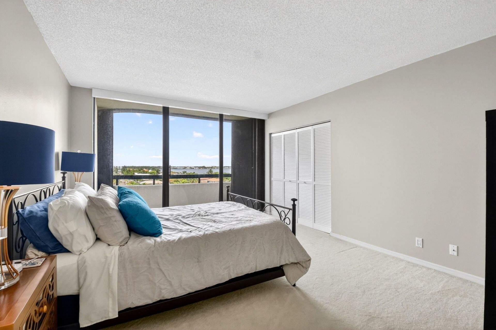 4100 N Ocean Drive, Unit 604, Singer Island, FL 33404 Photo