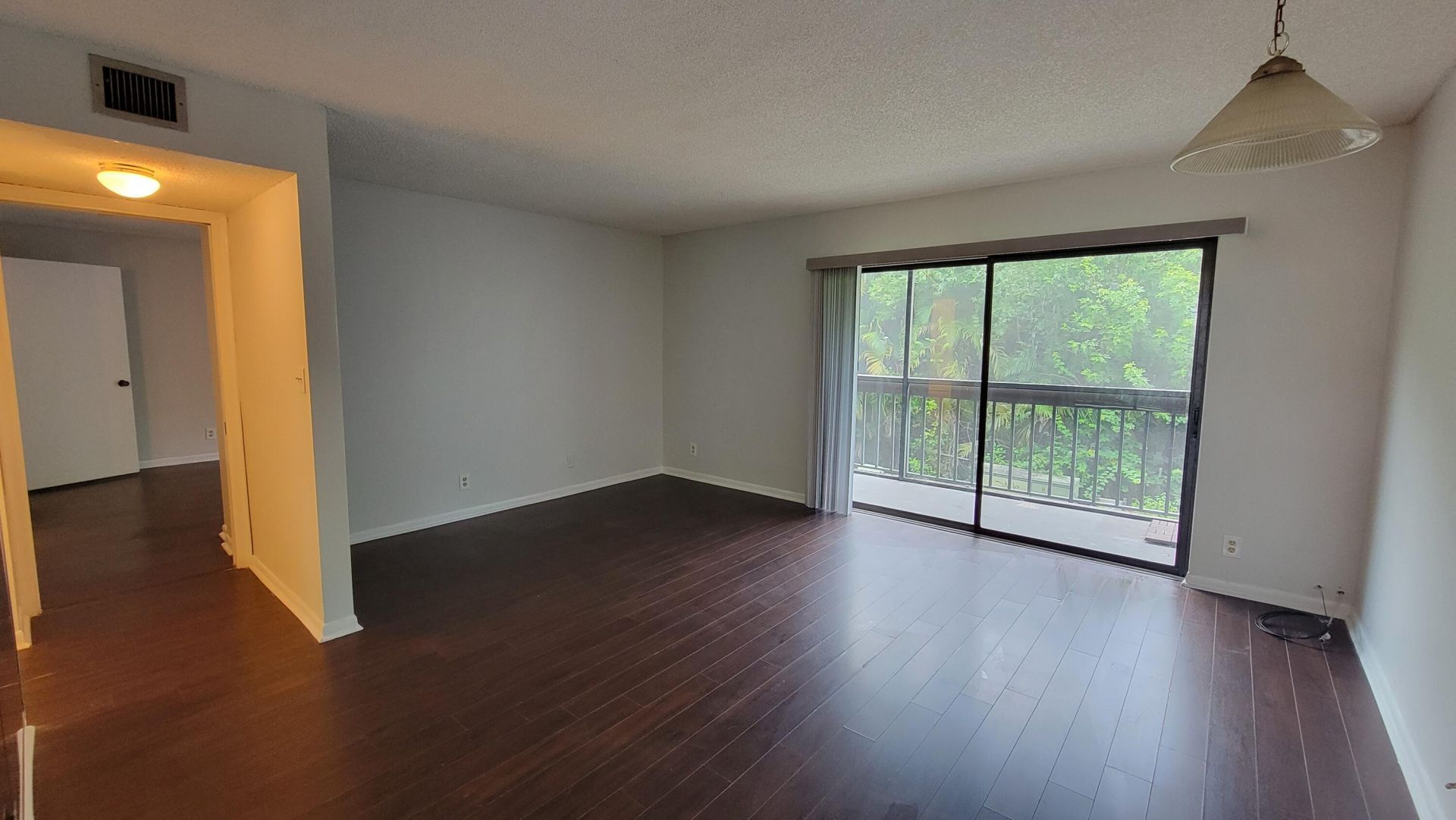 1950 N Congress Avenue, Unit 206, West Palm Beach, FL 33401 Photo