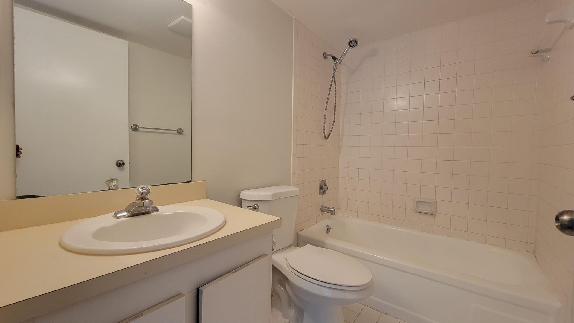 1950 N Congress Avenue, Unit 206, West Palm Beach, FL 33401 Photo