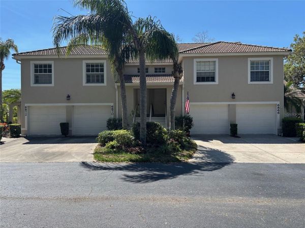 6870 FAIRVIEW TERRACE , Unit 6870, BRADENTON, FL 34203