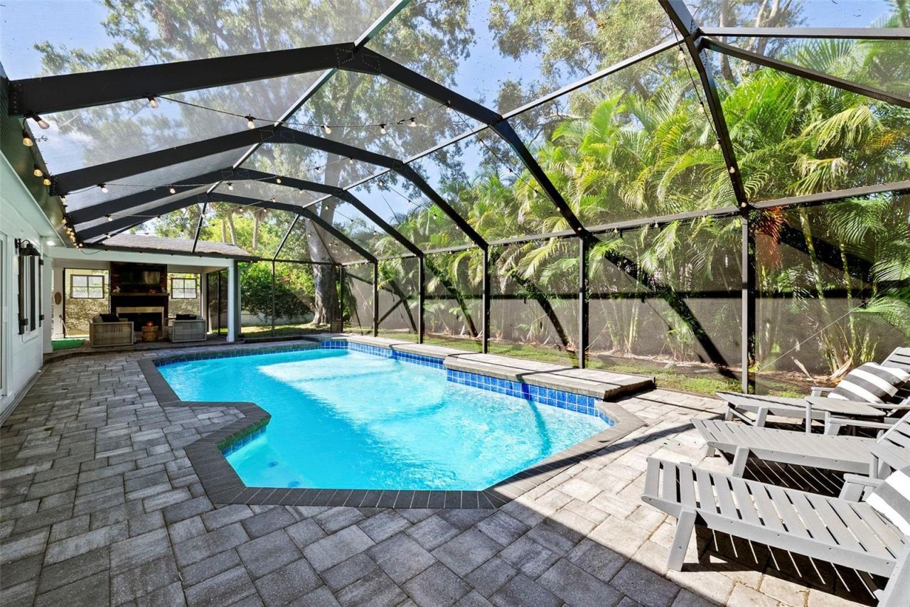 1511 S Sheridan Forest Drive, Tampa, FL 33629 Photo