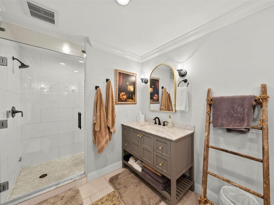 Property Image 81