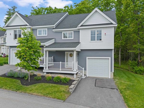 270 Knollwood Way, Manchester, NH 03102
