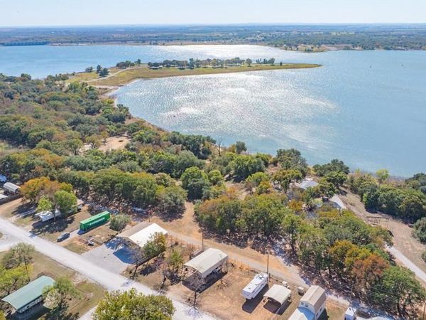 357 Discovery Bay Road , Comanche, TX 76442