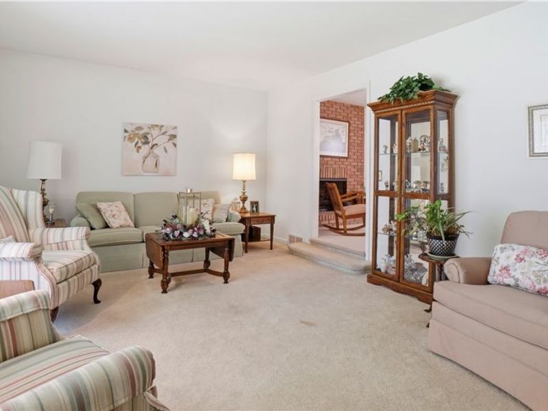 426 Coventry Circle , Zanesville, OH 43701 Photo 7