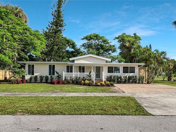 1755 Oakley AVE , FORT MYERS, FL 33901