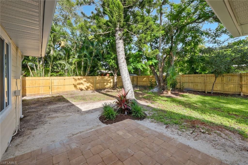 1755 Oakley Ave , Fort Myers, FL 33901 Photo