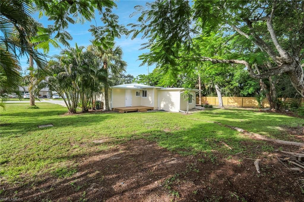 1755 Oakley Ave , Fort Myers, FL 33901 Photo