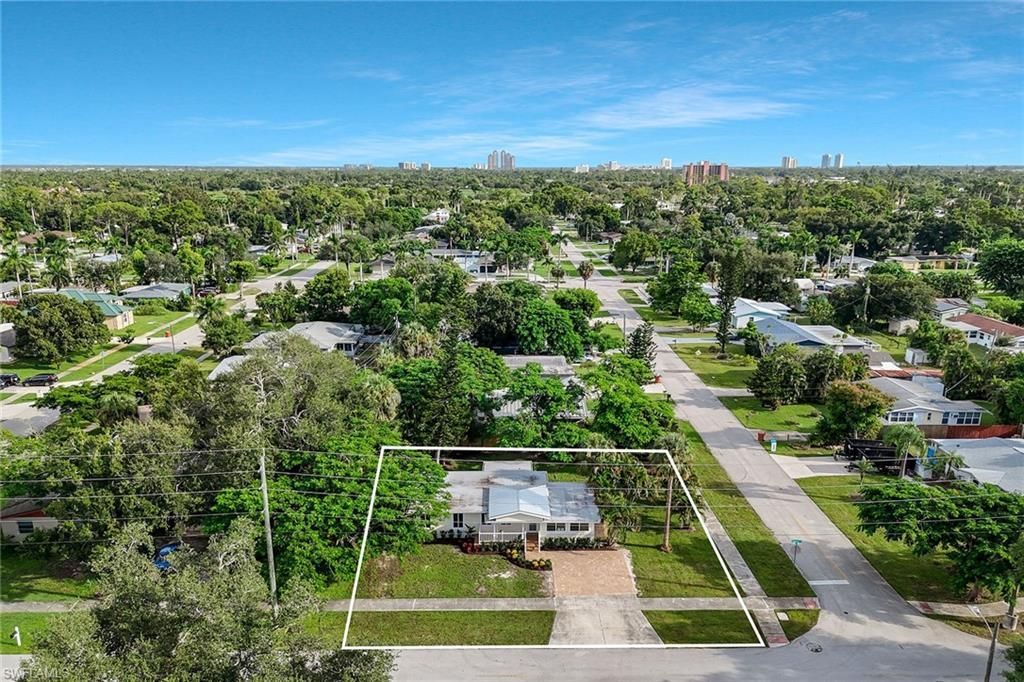1755 Oakley Ave , Fort Myers, FL 33901 Photo