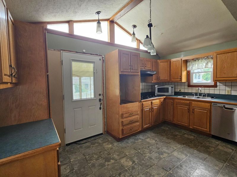 795 Campbell Avenue, Columbus, OH 43222 Photo 21