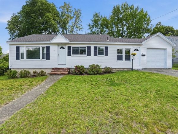 18 Rockwood Lane, Lawrence, MA 01843