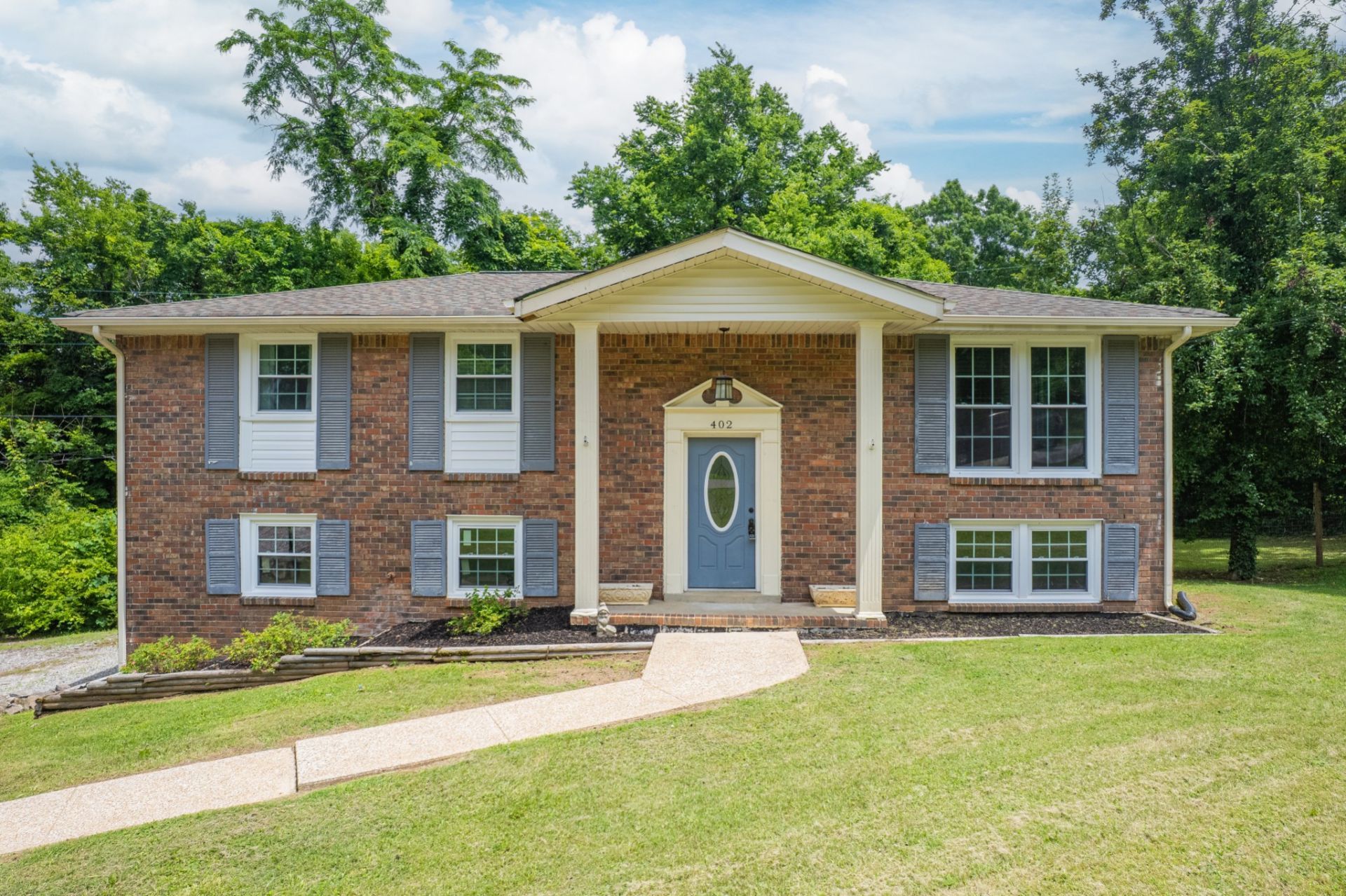 402 Winding Way, Columbia, TN 38401 Main Photo