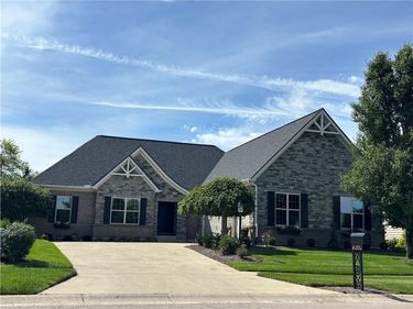 9360 Chaumont Avenue, Clearcreek Twp, OH 45458