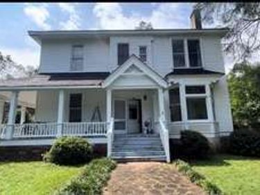 74 Spring Street, Unit #C, Newnan, GA 30263