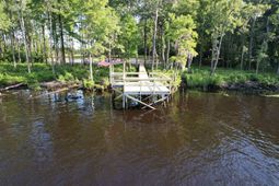 598 Comanche Dr.  photo 4