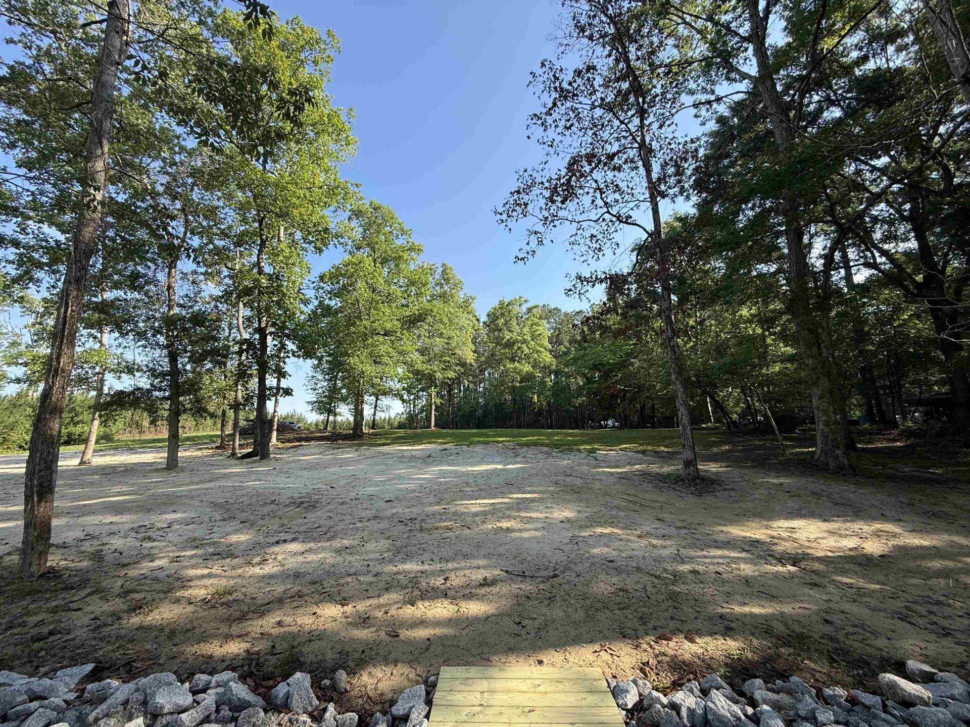 598 Comanche Dr.  Photo 9