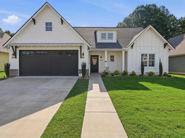 940 Woodland Cove, Conway, AR 72034