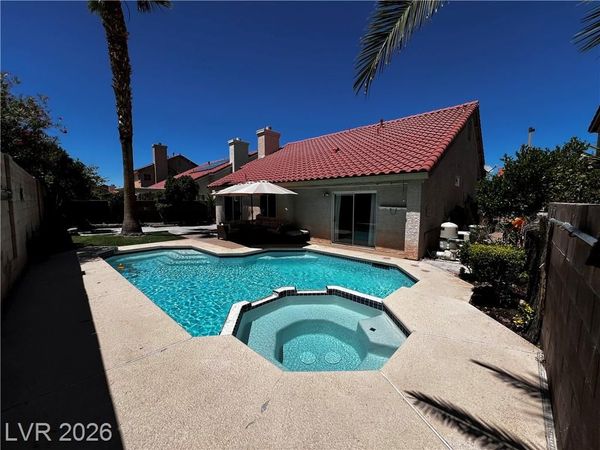 8805 W Cypresswood Avenue , Las Vegas, NV 89134
