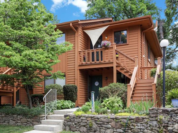 581 Courtwood Lane , Unit 4, Hendersonville, NC 28739