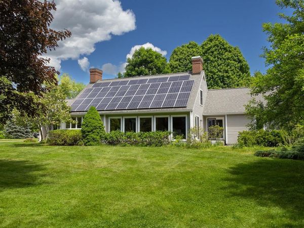 860 Briar hill Road, Hopkinton, NH 03229