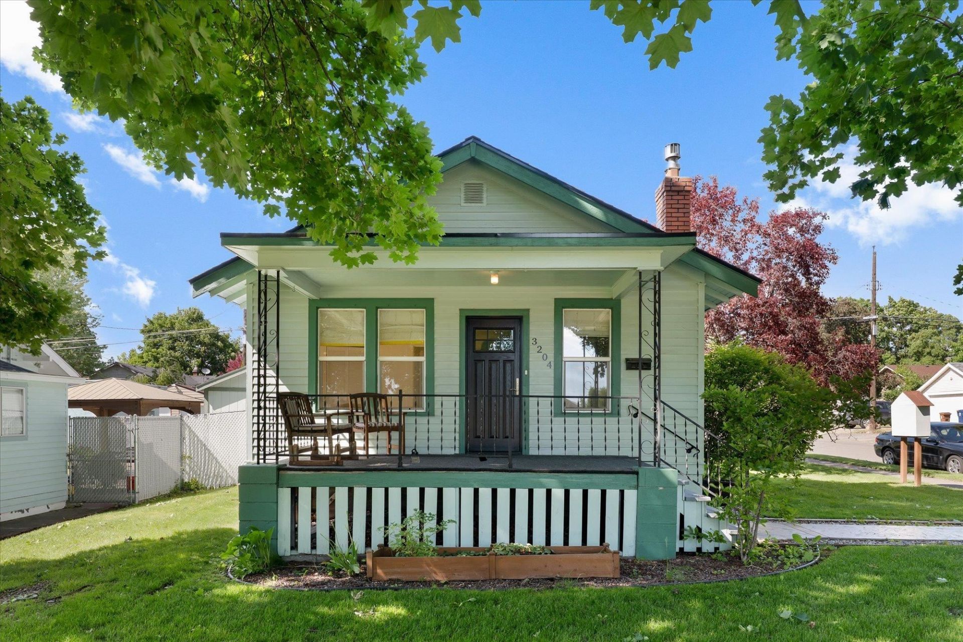 3204 W Fairview Ave, Spokane, WA 99205 Main Photo