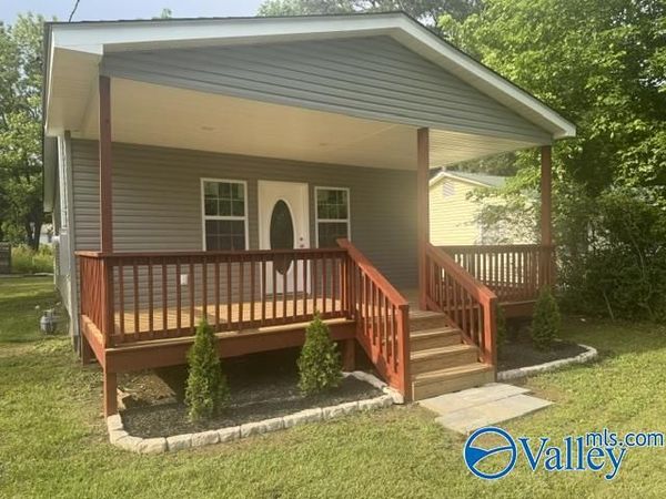 509 Earl Street, Scottsboro, AL 35768