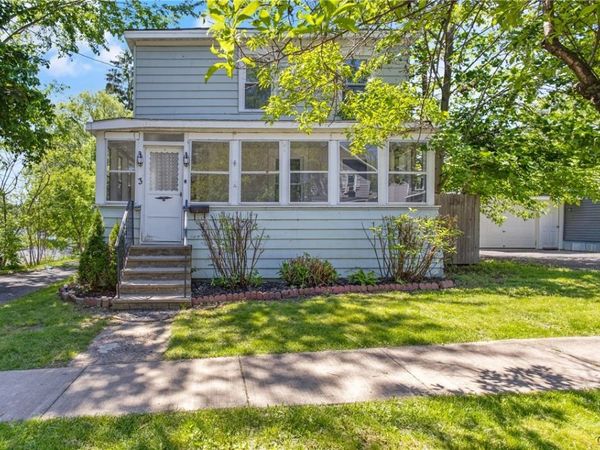 3 North St , Baldwinsville, NY 13027