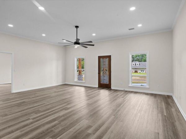 129 Southern Hills Dr., Lucedale, MS 39452