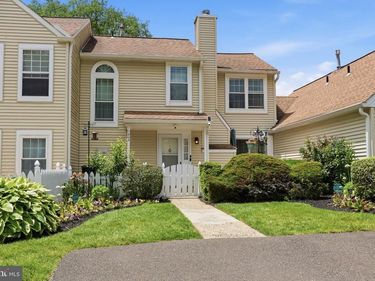 1804 MORRIS CIRCLE, SOUTHAMPTON, PA 18966