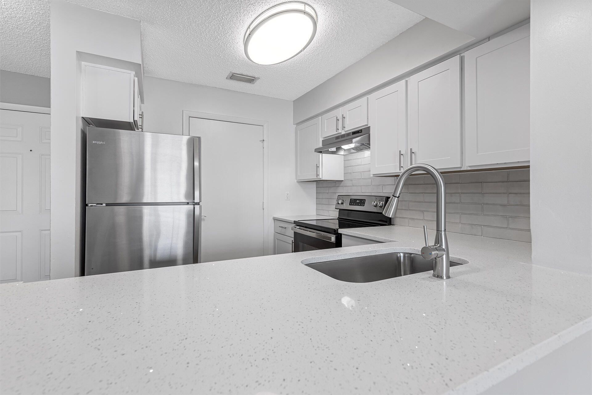 17900 NE 31st Court, Unit 3201, Aventura, FL 33160 Photo