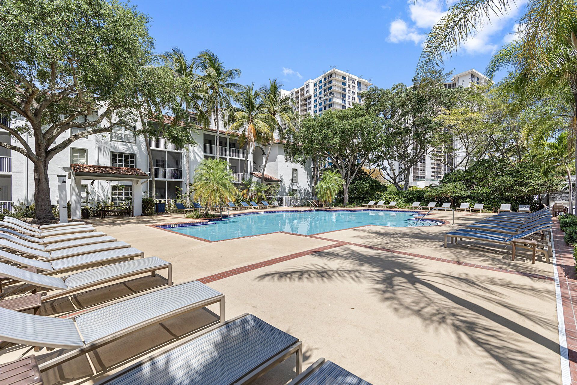 17900 NE 31st Court, Unit 3201, Aventura, FL 33160 Photo