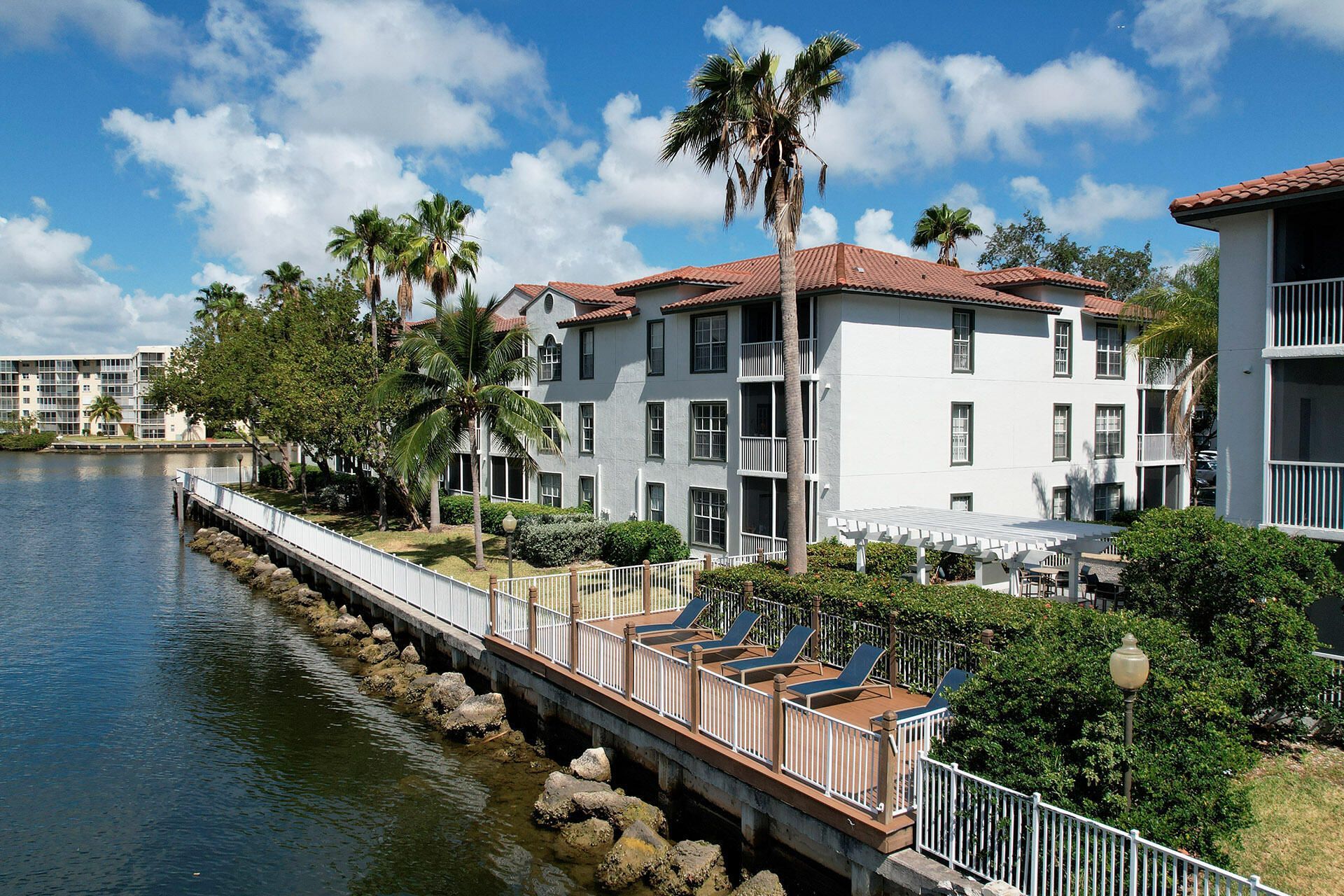17900 NE 31st Court, Unit 3201, Aventura, FL 33160 Photo