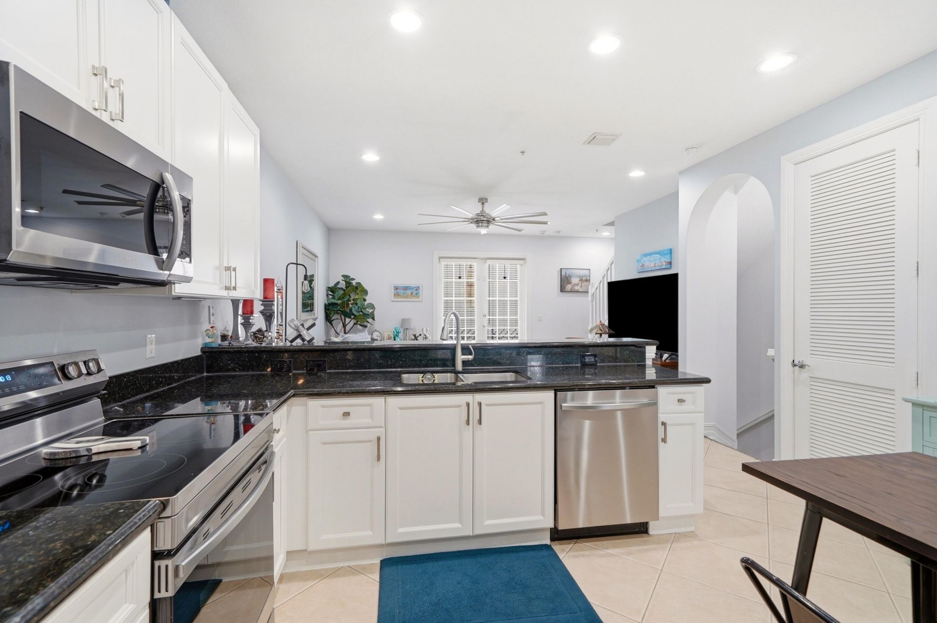 2265 NE 9th Avenue, Wilton Manors, FL 33305 Photo