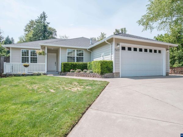 2587 Hoodoo Dr NW, Salem, OR 97304