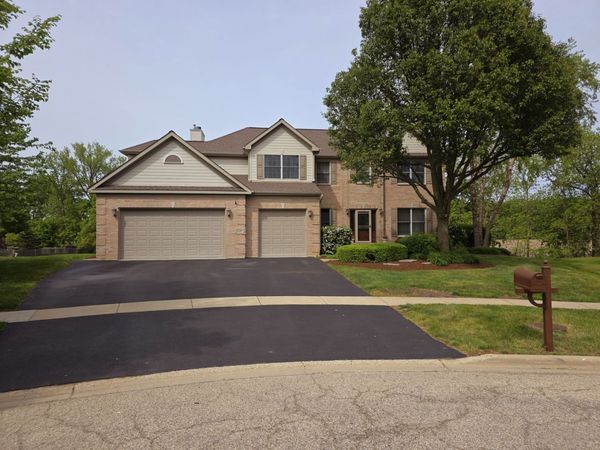 1117 Pinehurst Court, Antioch, IL 60002