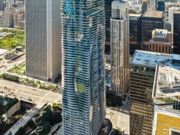 225 N Columbus Drive , Chicago, IL 60601