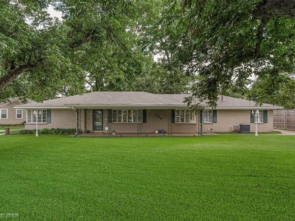 754 E Kings Highway, Shreveport, LA 71105