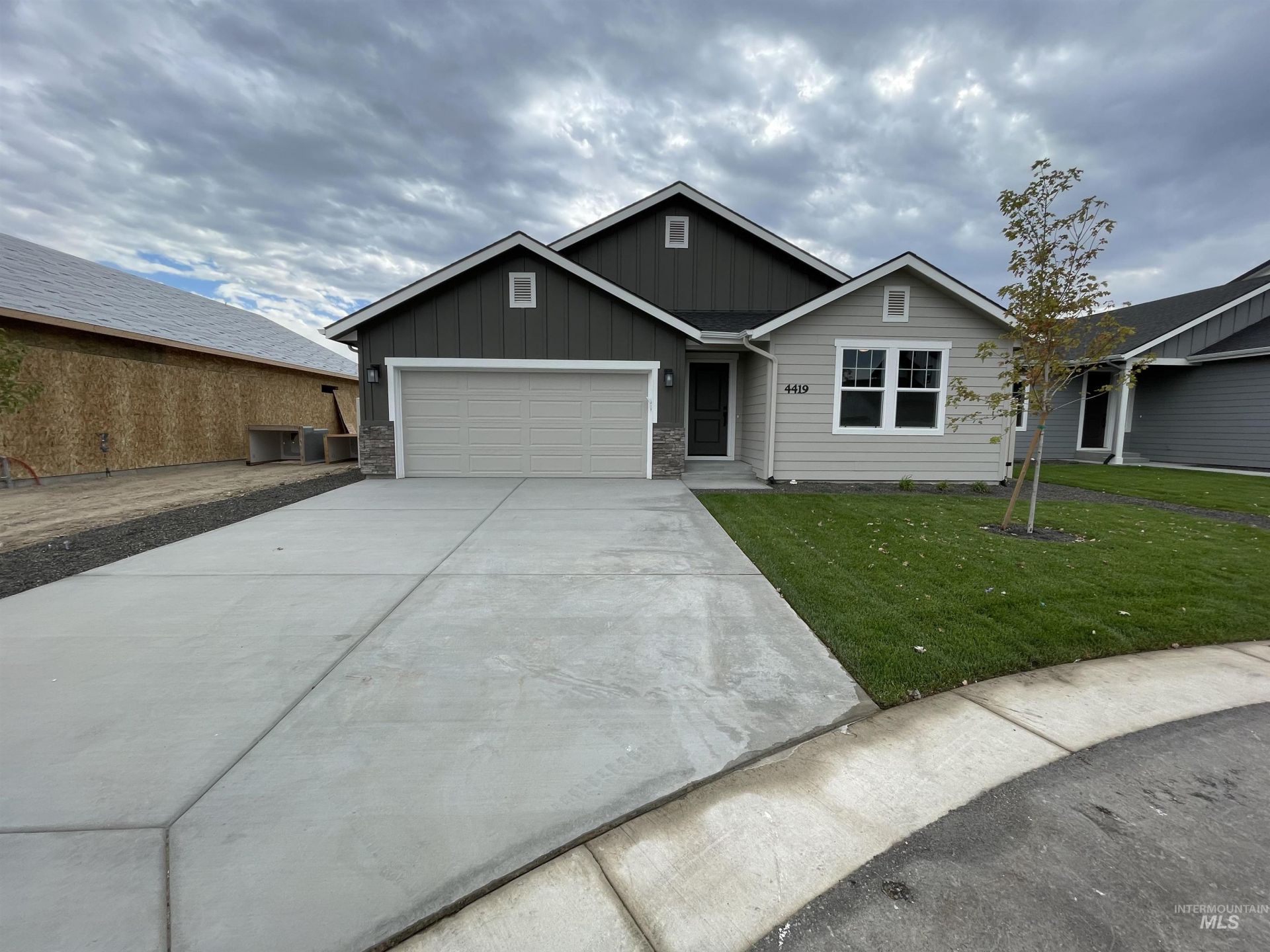 4419 Dawnstar Ave, Caldwell, ID 83607 Main Photo