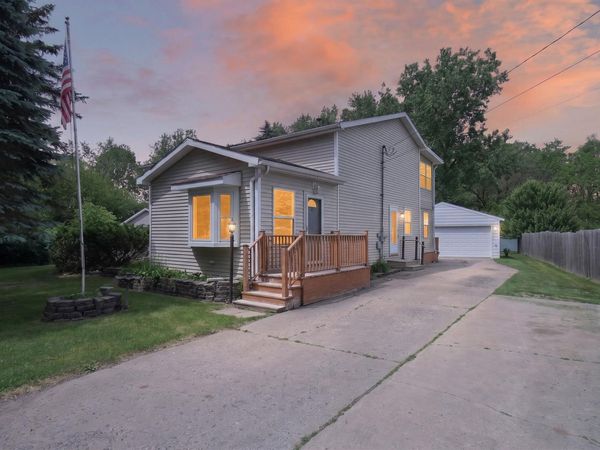 174 Brown Street, Grass Lake, MI 49240