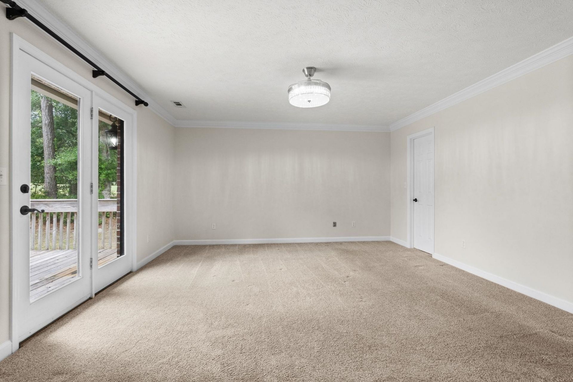 4015 River Hills Dr.  Photo 20