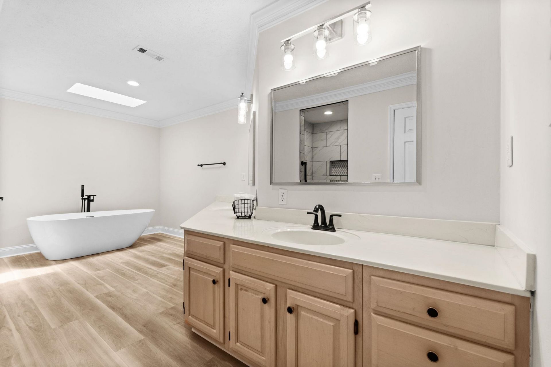4015 River Hills Dr.  Photo 25