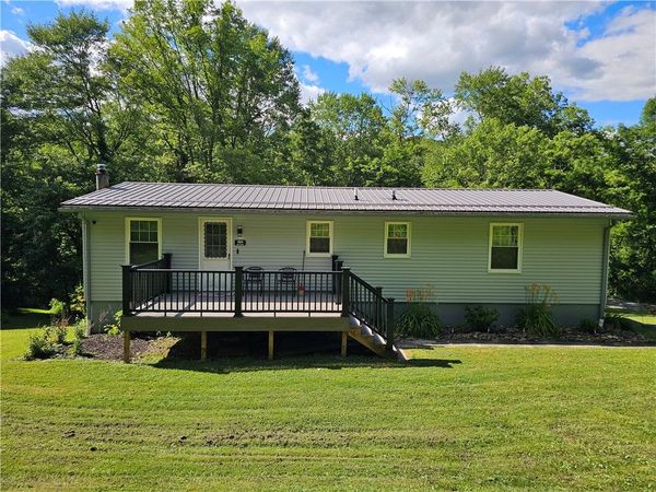 324 Barr Rd, Natrona Heights, PA 15065