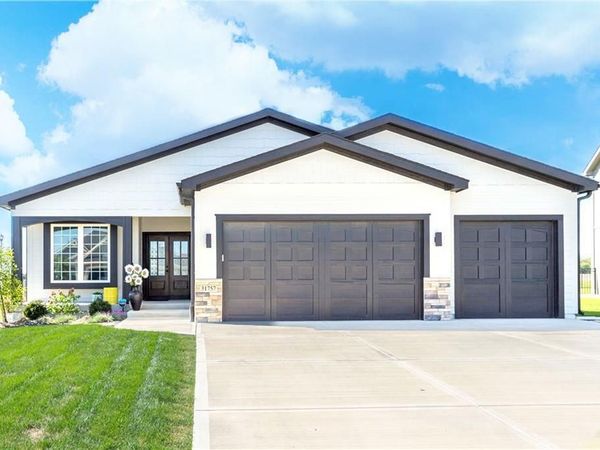 31757 W 168th Court, Gardner, KS 66030
