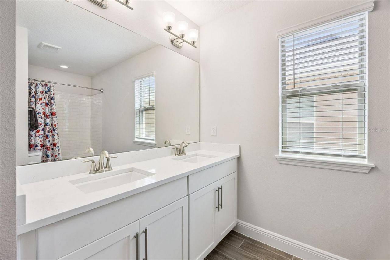 18422 Oliver Twist Way , Winter Garden, FL 34787 Photo