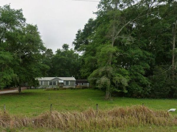 5109 SW 10TH STREET, BELL, FL 32619