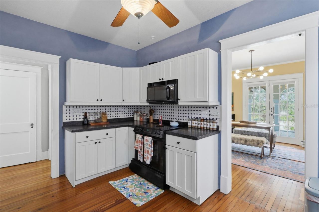 8115 N 37th Street , Tampa, FL 33604 Photo