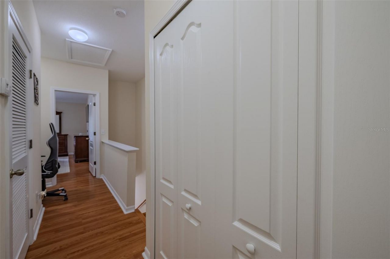 15911 Fishhawk View Drive , Lithia, FL 33547 Photo