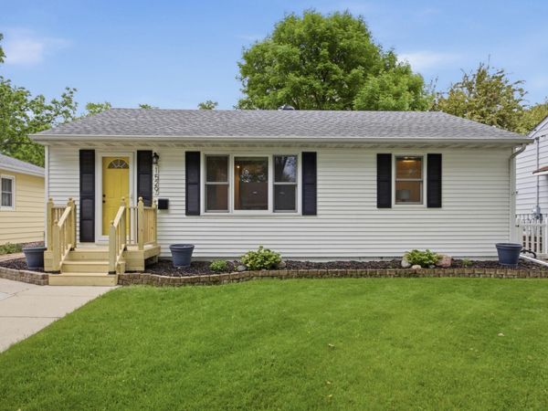 1529 3rd Street N, Fargo, ND 58102